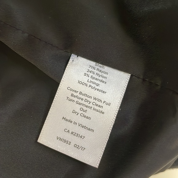 Talbots Solid Black Blazer Size 12 - Picture 7 of 8